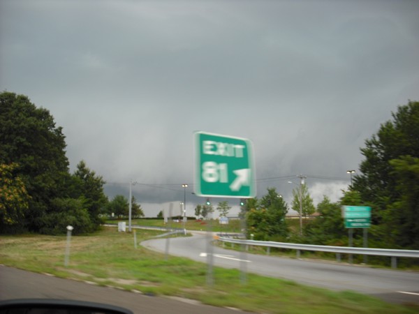 Ominous looking shelf cloud just north of the interstate Ominous looking shelf cloud just north of the interstate